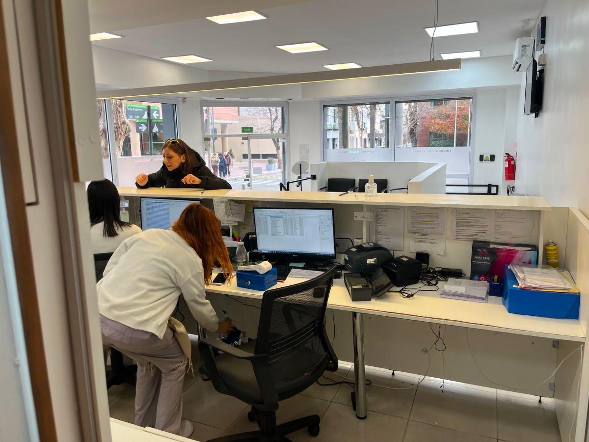 Local comercial · 195m² · 8 ambientes