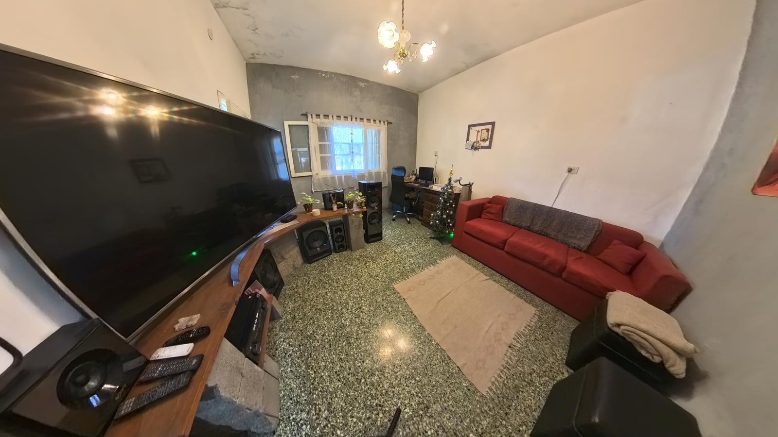 Casa 4 ambientes · Defensa al 1801, El Talar (Tigre)