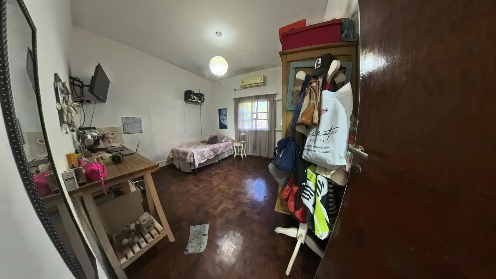 Casa 4 ambientes · Defensa al 1801, El Talar (Tigre)